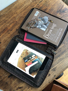 iPad mini zipp case / Leather iPad mini folio / Handmade leather mini padfolio