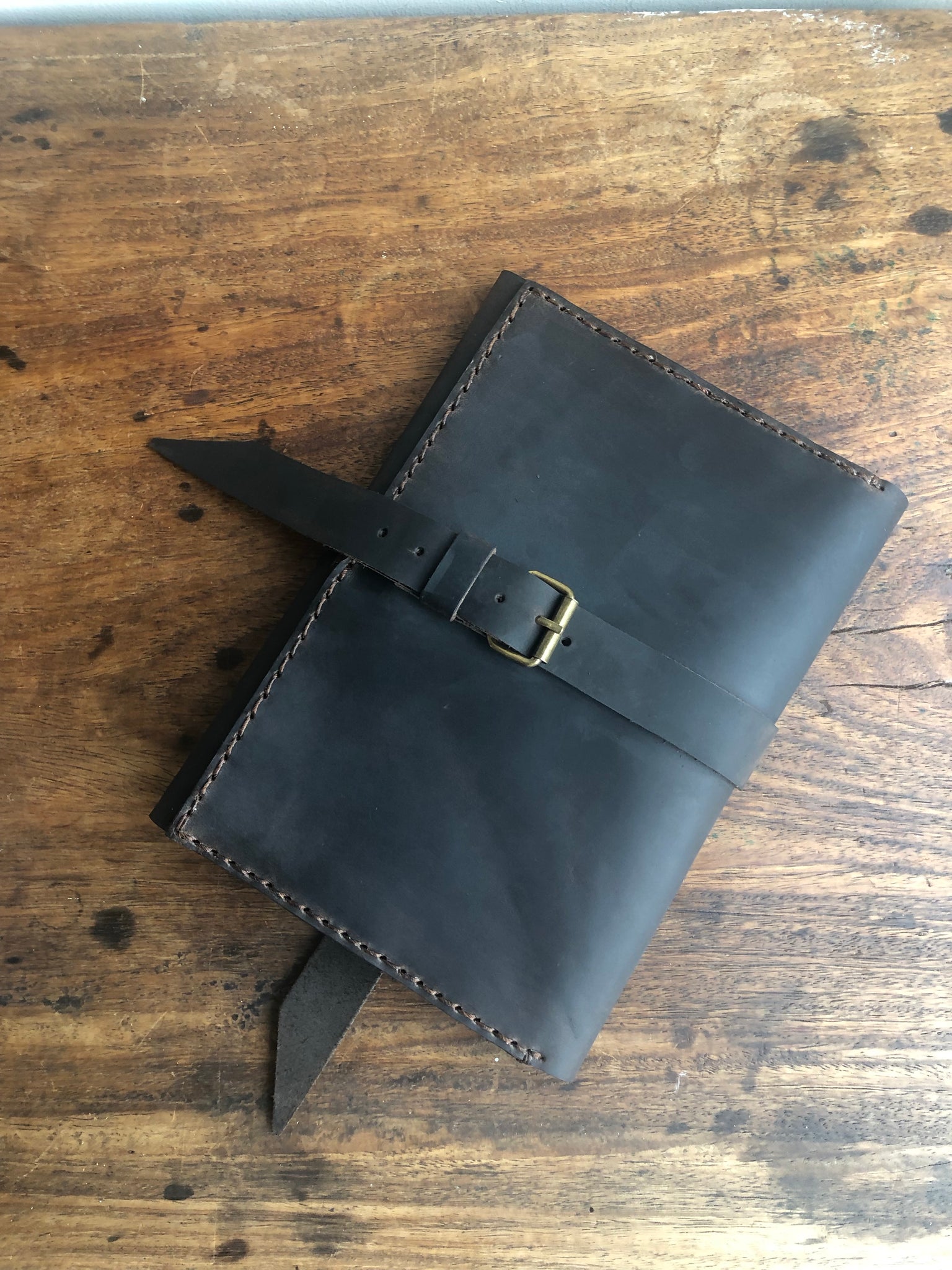 Large Sketchbook / Handmade Leather Refillable Sketchbook / iPad Pocke –  Luscious Leather NYC