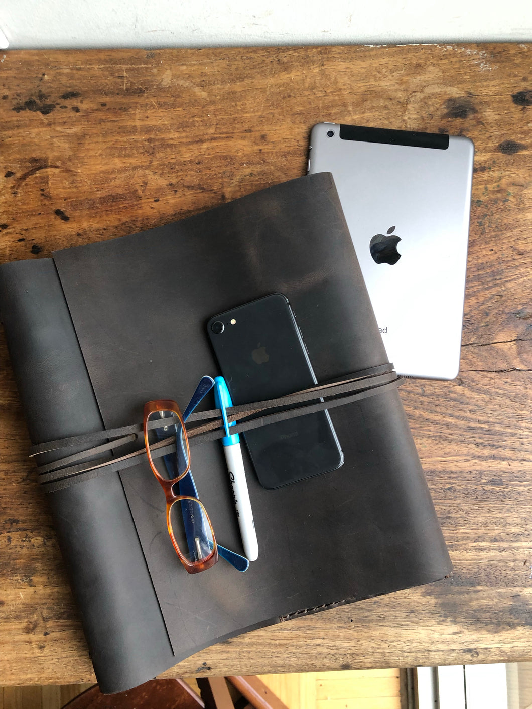 Minimalist Binder, Leather 3 Ring Notebook Binder / Leather Script Holder